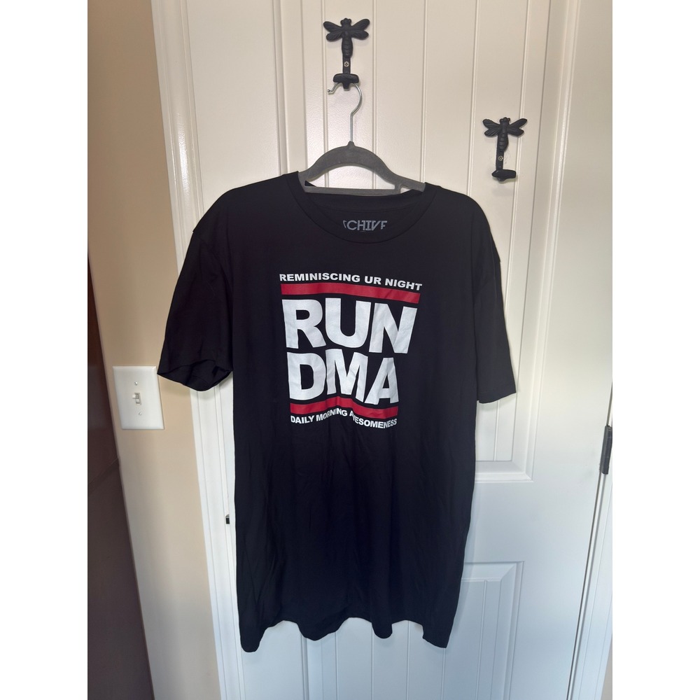 Chive Tees Mens XXL Black RUN DMA Daily Morning Awesomeness Graphic T-Shirt